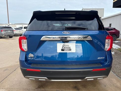 Used 2023 Ford Explorer XLT w/ Equipment Group 202A image 10