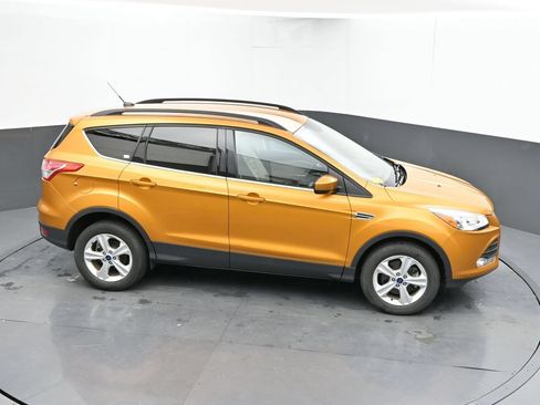 Used 2016 Ford Escape SE w/ SE Leather Comfort Package AWD/4WD image 50