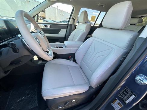 New 2026 Hyundai Santa Fe SEL image 8