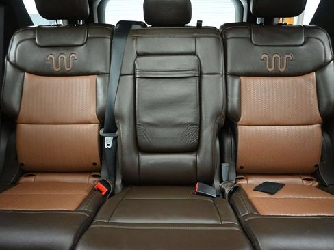 Used 2021 Ford Explorer King Ranch w/ Premium Technology Package AWD/4WD image 32