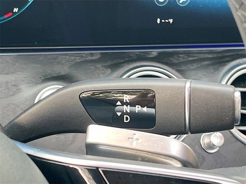 Used 2023 Mercedes-Benz E 350 4MATIC Sedan image 17