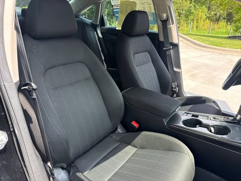 Used 2024 Honda Civic EX image 35