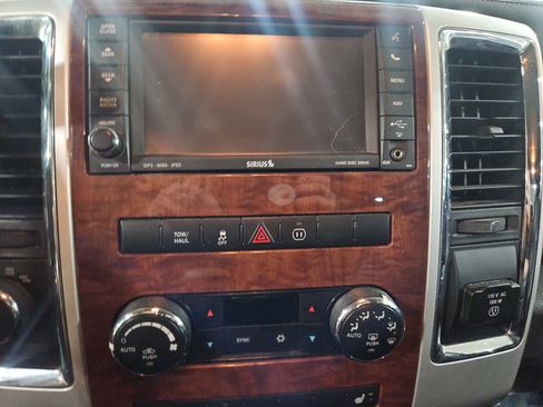 Used 2012 RAM 1500 Laramie AWD/4WD image 12