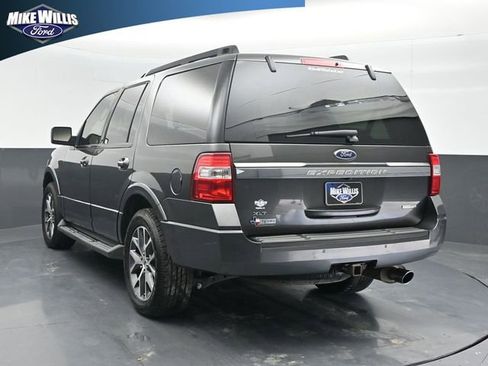 Used 2016 Ford Expedition XLT w/ Equipment Group 202A RWD image 5