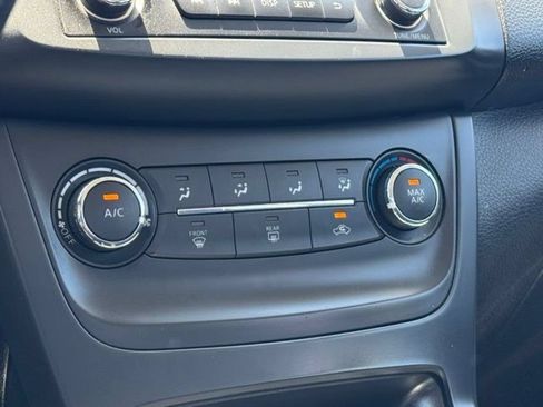Used 2016 Nissan Sentra S FWD image 16