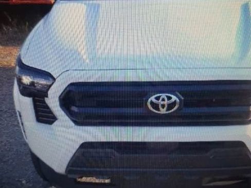 Used 2025 Toyota Tacoma SR RWD image 1