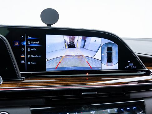 Used 2021 Cadillac Escalade Premium Luxury w/ LPO, Radiant Package image 26