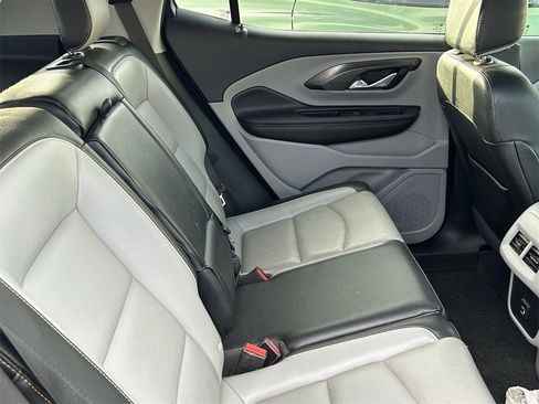 Used 2019 GMC Terrain SLT w/ Preferred Package image 8