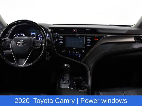 Used 2020 Toyota Camry SE w/ Carpet Mat Package FWD image 8