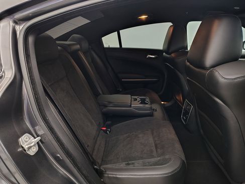 Used 2022 Dodge Charger Scat Pack RWD image 21