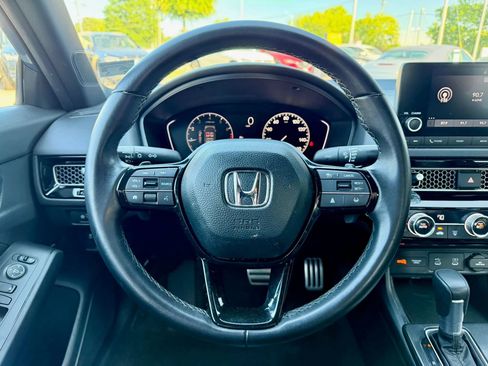 Used 2025 Honda Civic Sport image 19