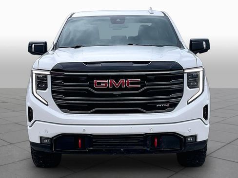 Used 2025 GMC Sierra 1500 AT4 AWD/4WD image 4