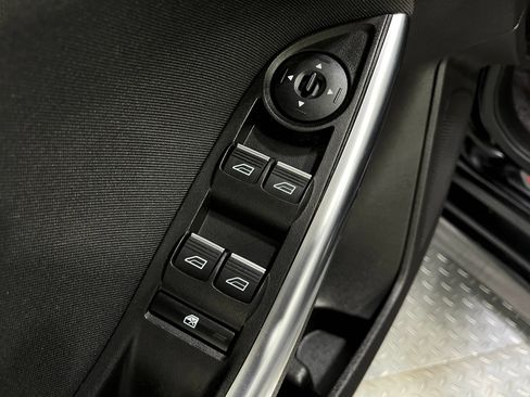Used 2018 Ford Focus ST FWD image 14