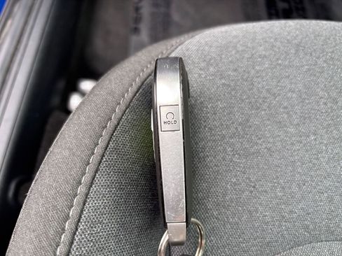 Used 2025 Kia K4 LXS image 24