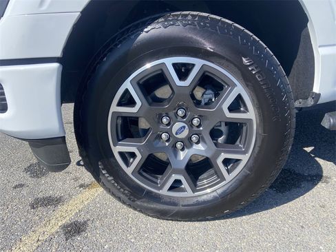 Used 2024 Ford F150 STX image 32