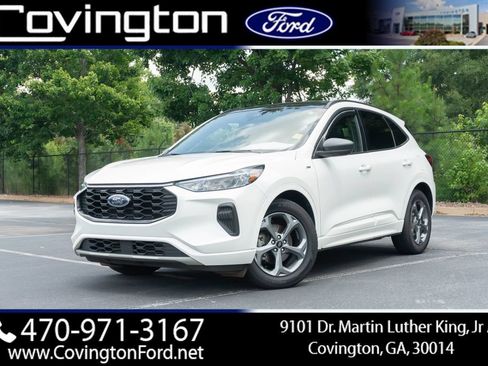 Used 2024 Ford Escape ST-Line w/ Tech Pack #1 FWD image 1