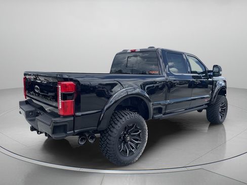 New 2026 Ford F250 Lariat w/ Black Appearance Package AWD/4WD image 4