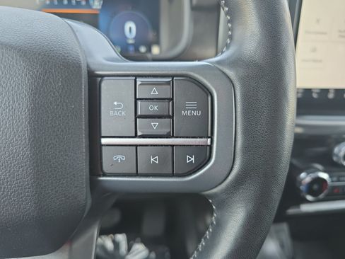 Used 2024 Ford F150 Lariat AWD/4WD image 23