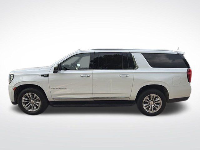 Used 2023 GMC Yukon XL SLT w/ SLT Premium Package RWD image 2