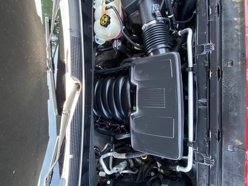 Used 2020 Chevrolet Silverado 1500 RST AWD/4WD image 30