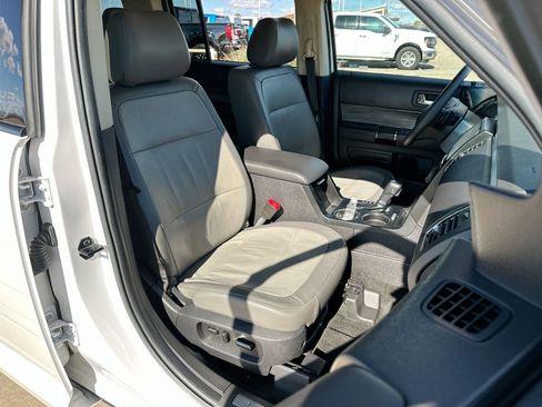 Used 2016 Ford Flex Limited w/ Equipment Group 303A image 26