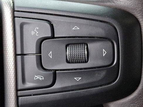 Used 2022 GMC Yukon XL Denali w/ Advanced Technology Package image 25