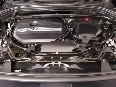 Used 2025 BMW X1 xDrive28i image 18