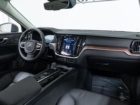 New 2026 Volvo V60 B5 Cross Country Plus w/ Climate Package AWD/4WD image 14