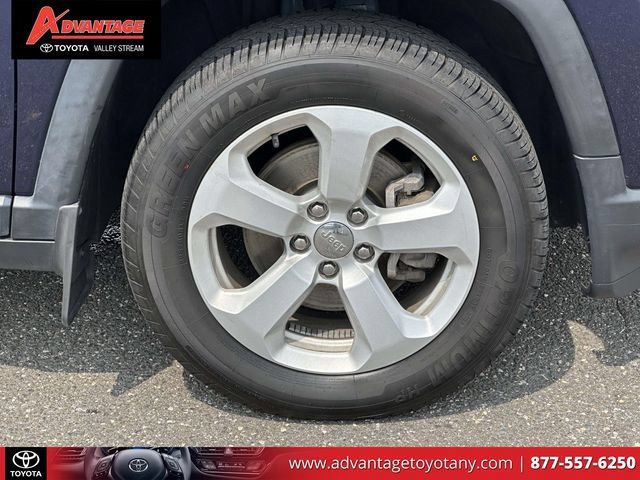 Used 2021 Jeep Compass Latitude AWD/4WD image 11