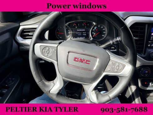 Used 2023 GMC Acadia SLT image 20