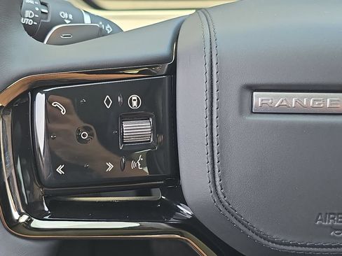 New 2026 Land Rover Range Rover Velar S AWD/4WD image 17