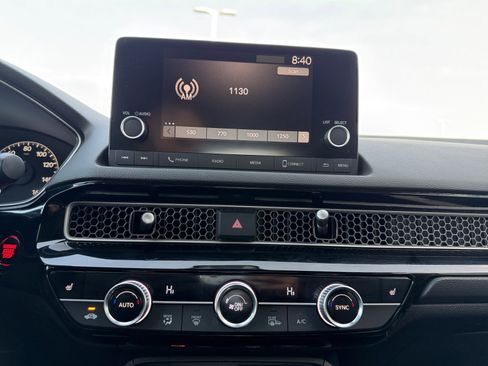 Used 2024 Honda Civic EX-L image 28