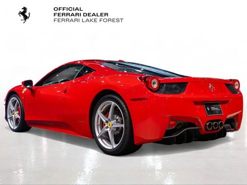 Used 2010 Ferrari 458 Italia Coupe RWD image 2