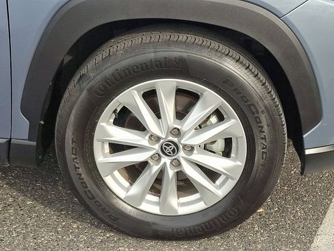 Certified 2023 Toyota Corolla Cross LE image 8