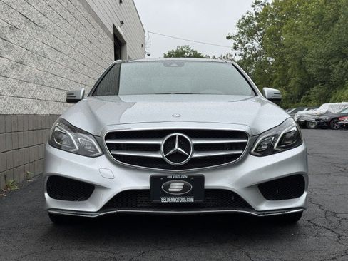 Used 2014 Mercedes-Benz E 550 4MATIC Sedan image 11
