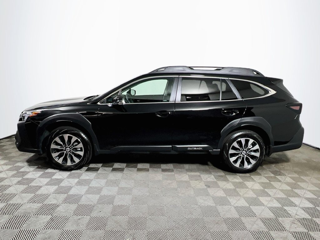 Used 2025 Subaru Outback Limited XT w/ Popular Package #2 AWD/4WD image 4
