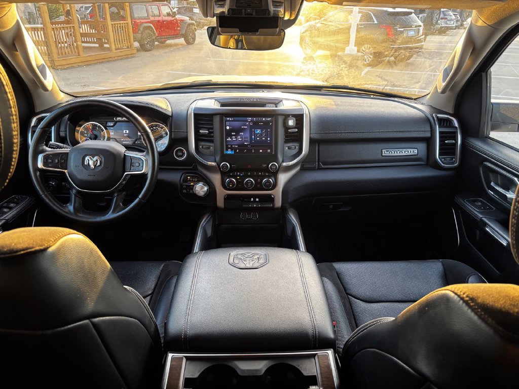 Used 2022 RAM 1500 Laramie AWD/4WD image 24