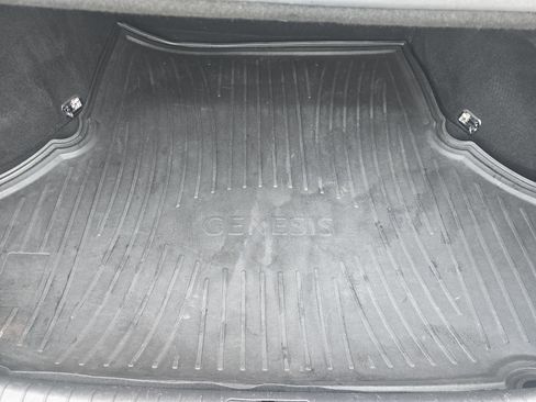 Used 2017 Genesis G80 3.8 image 12