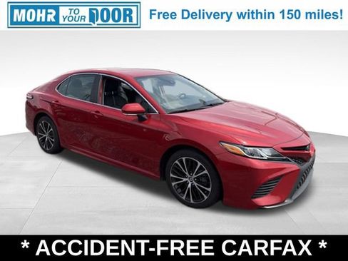 Used 2020 Toyota Camry SE w/ Convenience Package FWD image 8