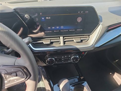 New 2026 Chevrolet Trax RS w/ Driver Confidence Package image 29