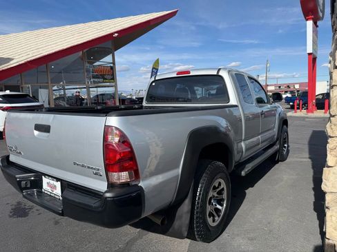 Used 2006 Toyota Tacoma PreRunner image 4