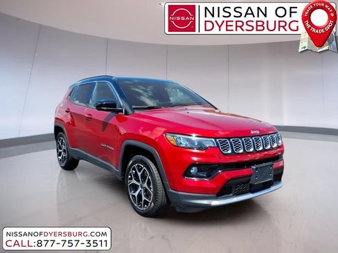 Used 2025 Jeep Compass Limited AWD/4WD image 1