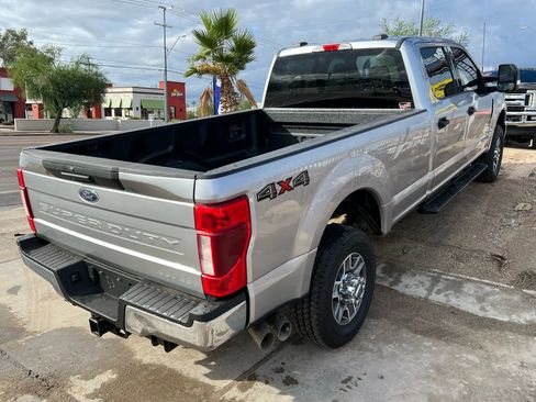 Used 2022 Ford F350 XLT image 7