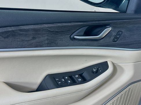 Used 2022 Jeep Grand Cherokee Limited 4xe image 15