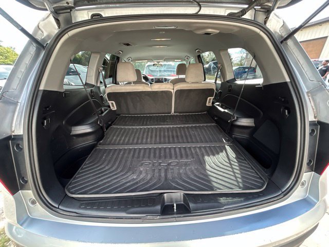 Used 2017 Honda Pilot LX image 11