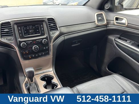Used 2017 Jeep Grand Cherokee Limited RWD image 24