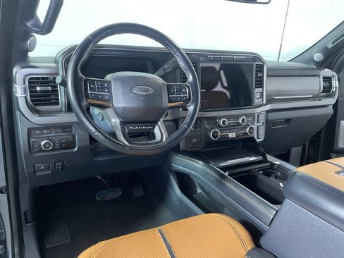 Used 2024 Ford F350 Platinum image 8