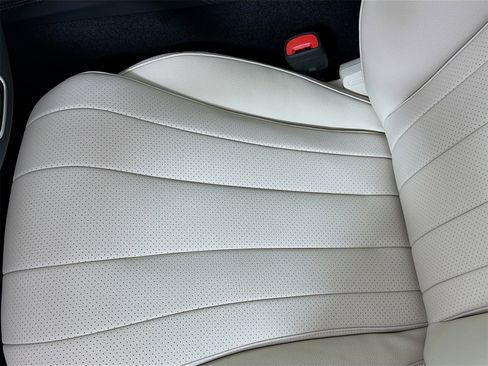 New 2026 Mercedes-Benz E 350 E 350 image 21