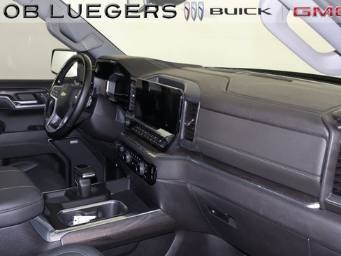 Certified 2024 Chevrolet Silverado 1500 LTZ w/ LTZ Convenience Package II image 21