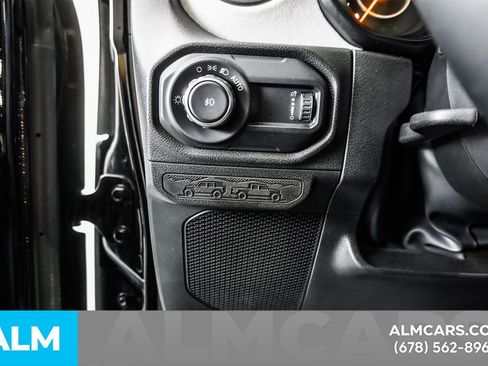 Used 2025 Jeep Wrangler Unlimited Sport AWD/4WD image 30